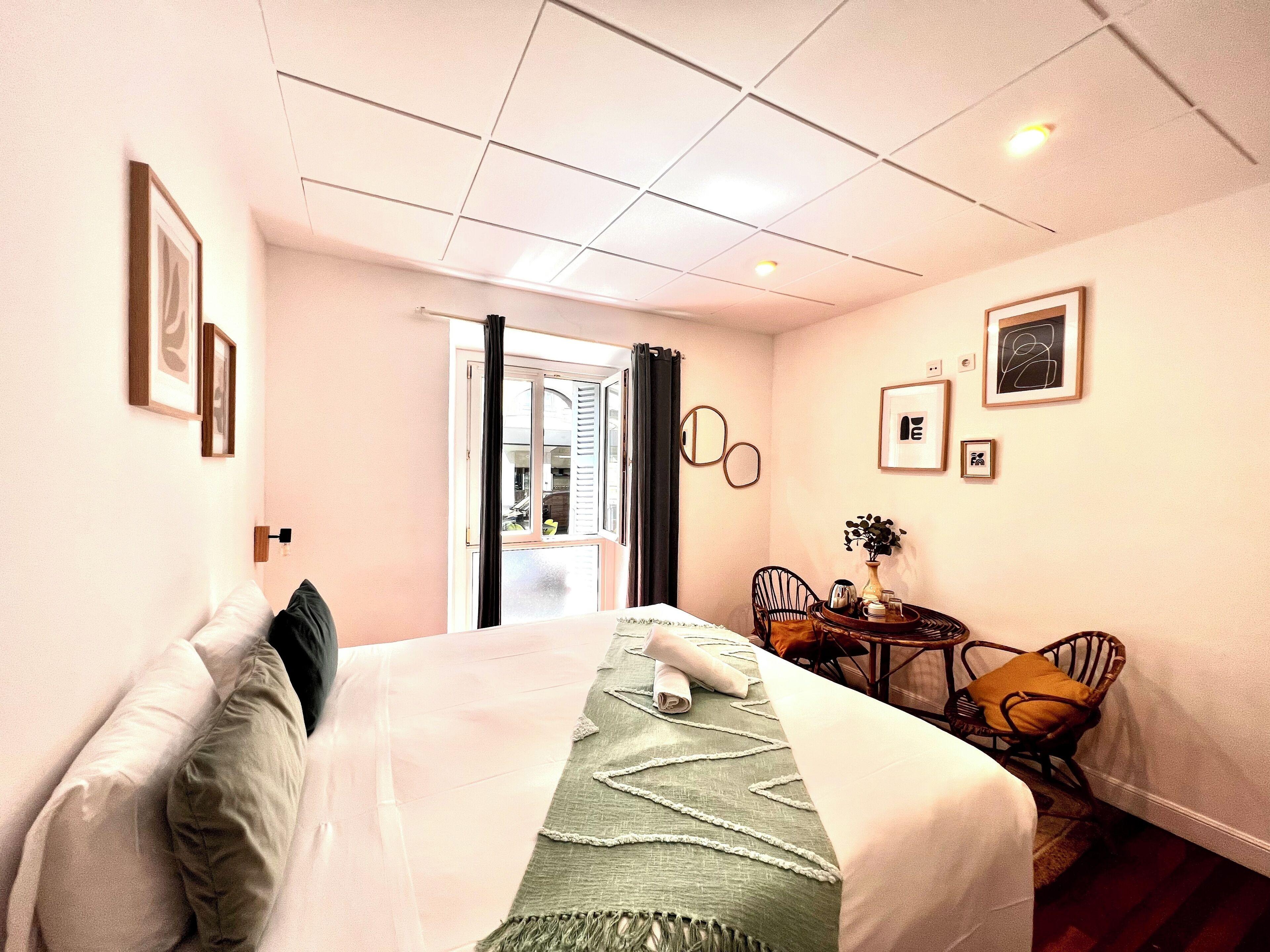 Marisol - Self Check-In Guesthouse - Adults Only, San Sebastian